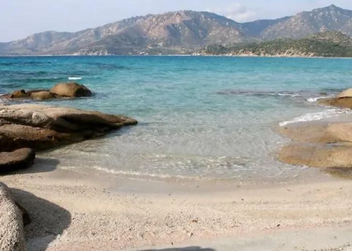Sul Mare Sardegna Mercedes * 维拉西米乌斯